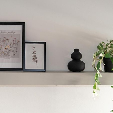 Ixia Home Екстериор снимка
