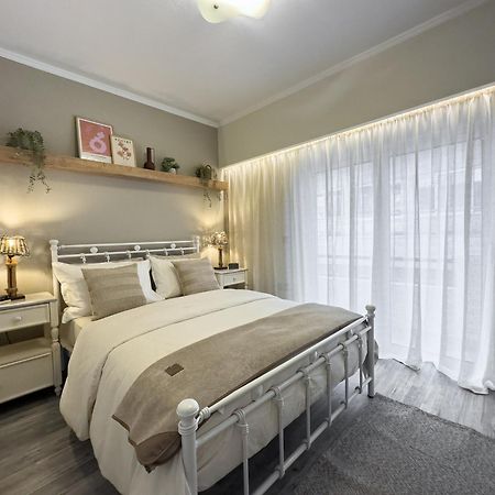 Ixia Home Екстериор снимка