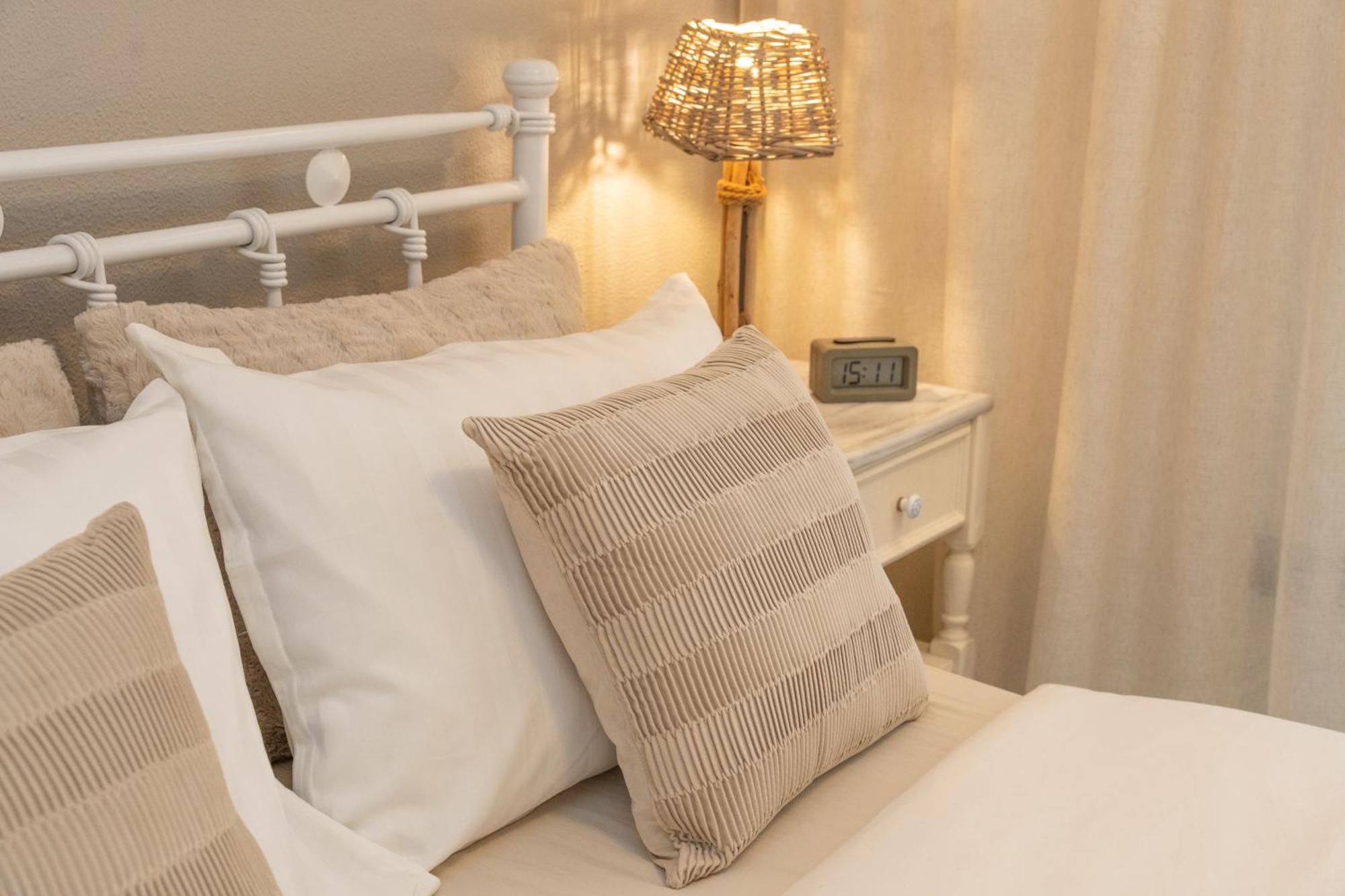Ixia Home Екстериор снимка